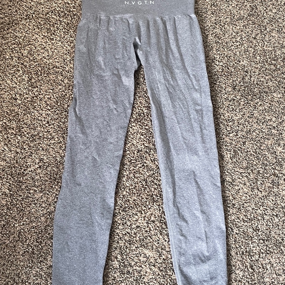 NVGTN Grey Seamless Leggings size XS